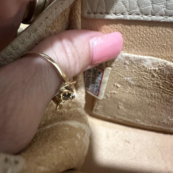 Dooney & Bourke Vintage Cream and Brown Pebbled Leather Crossbody Bag - Picture 7 of 9